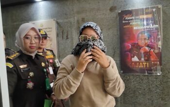 Tim Tabur Kejati Sumsel Berhasil Amankan DPO Kasus Penipuan