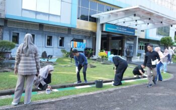 Wujudkan Lingkungan Kerja Nyaman, PLN Indonesia Power UBP Keramasan Gelar Kegiatan Jumat Bersih dan 5S