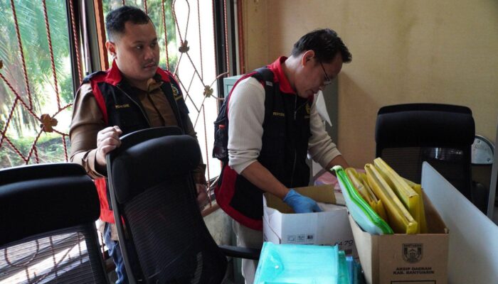 Kejati Sumsel Geledah Kantor Dinas PUPR Banyuasin Terkait Dugaan Korupsi Pembangunan Kantor Lurah dan Saluran Drainase