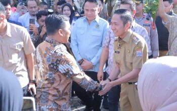 Mendukbangga BKKBN Tinjau Pemberian Makanan Bergizi Bagi Kelompok Rentan di Palembang, Walikota Ratu Dewa Siap Bersinergi