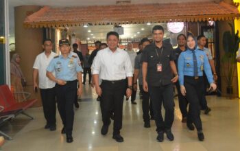 Tinjau Bandara SMB II, Gubernur Herman Deru Melobi Lion Group Agar Buka Rute Penerbangan Internasional