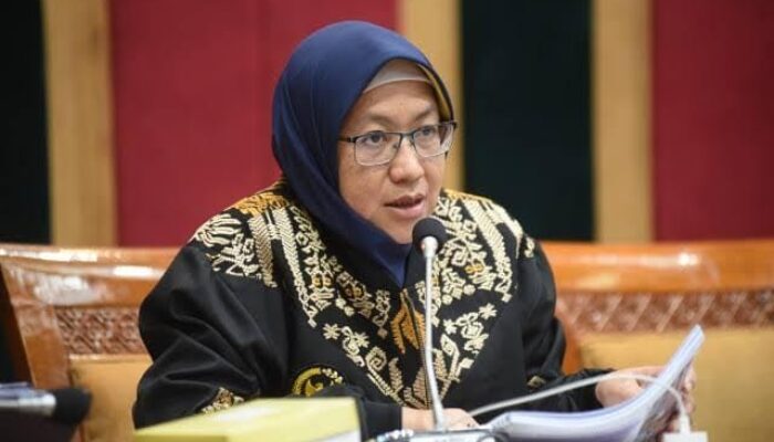 DPR Walk Out dari Pelantikan Rektor UPI, Bahasa Indonesia Diabaikan?