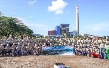 PLN NP Sebalang Tanam 100 Pohon Buah dan Hentikan Penggunaan Plastik Sekali Pakai