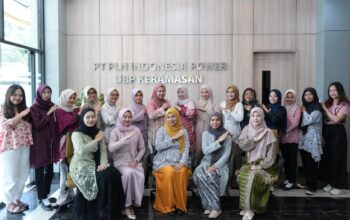 PLN Indonesia Power UBP Keramasan Dukung Pelestarian Budaya Lewat Peringatan Hari Kebaya Nasional 2025