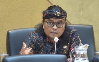 Nurhadi Soroti Tingginya Pengangguran Muda: Pemerintah Harus Stop Pencitraan, Fokus Ciptakan Kerja Nyata