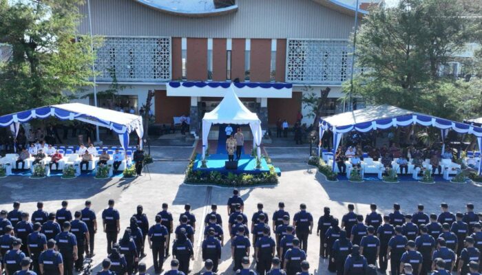 Waspada WNA Nakal, 100 Petugas Imigrasi Dilengkapi Bodycam Kawal Kawasan Wisata di Bali