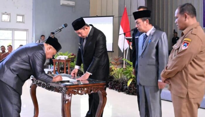 Wali Kota Ludi Oliansyah Rombak 60 Kursi Pejabat Pemkot Pagar Alam, Tegaskan Tak Ada Jual Beli Jabatan