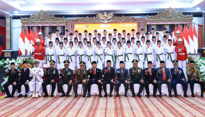 Gubernur Herman Deru Kukuhkan 50 Paskibraka Sumsel, Tugas Sakral di HUT RI ke-80 Menanti