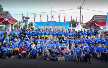 Meriahkan HUT RI ke-80, IKA UII Gelar Jalan Sehat dan Baksos di Palembang