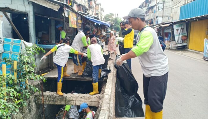 Aksi Bersih-Bersih Serentak WCD Sumsel Kumpulkan 1,2 Ton Sampah