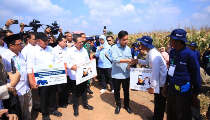 Dari Tol hingga Pelabuhan, Deru Ungkap Tantangan Banyuasin Saat Dampingi Wapres Gibran