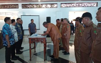 Hentikan Budaya Tebus, Bupati Joncik Tegas Sikapi Maraknya Pencurian Desa