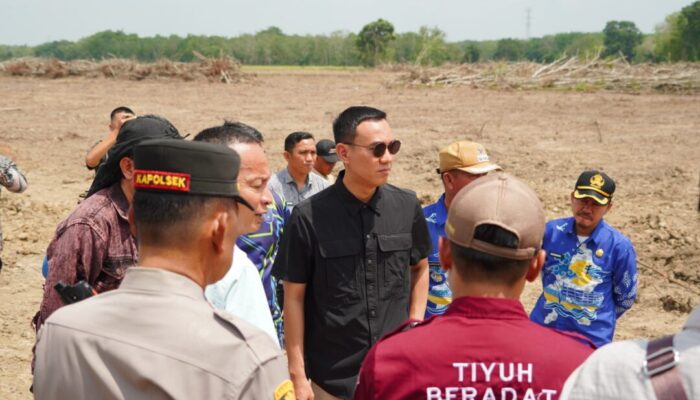 Bupati Muchendi: Cetak Sawah dan Jalan Desa untuk Kesejahteraan Warga OKI