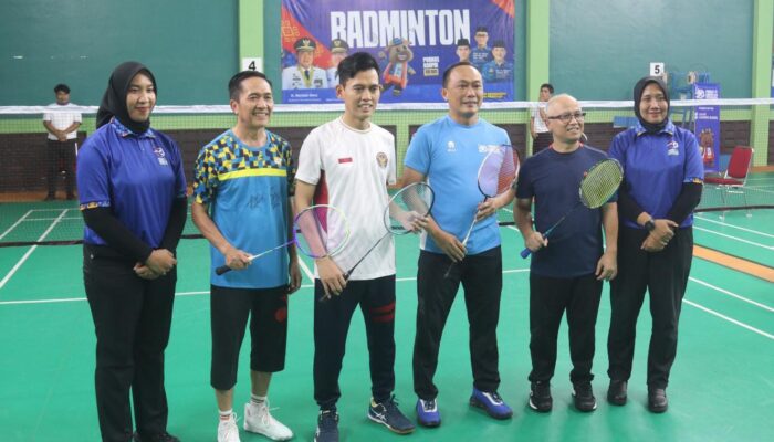 Adu Smash Seru, Prof. Zudan: ‘Ngelawan Pusat, Transfer Daerahnya Saya Kurangi Nih!