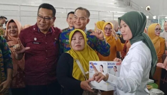 Pemkab Lahat Dorong Kemandirian Warga Lewat Bantuan UPEK 2025