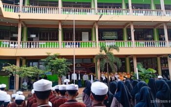 PonPes Nurul Qomar Kobarkan Semangat Hari Santri Nasional di Palembang