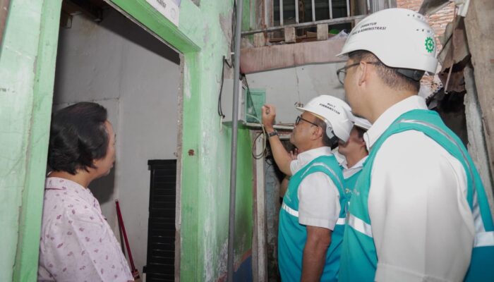 PLN Nusantara Power Wujudkan 100 Mimpi Keluarga Prasejahtera di Jawa Timur Lewat Program Light Up The Dream