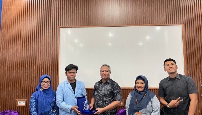 Tujuh Mahasiswa Fakultas Dakwah dan Komunikasi UIN RF Akhiri Magang di PT. Wijaya Riset Institusi