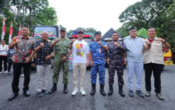 Solidaritas Kota Pempek, Ratu Dewa Lepas 10 Truk Bantuan Logistik ke Wilayah Terdampak Bencana