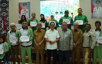 Janji Tak Sekadar Kata, Ratu Dewa Hadiahi Atlet Palembang Bonus Miliaran Rupiah