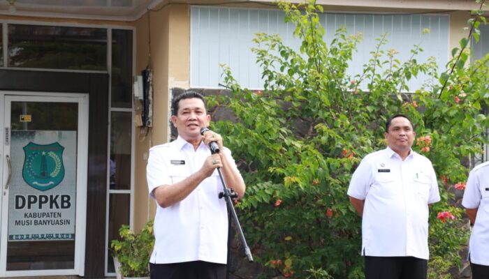 Dukung Kinerja DPPKB, Muba Terima Bantuan Mobil Operasional dari Kemendukbangga RI