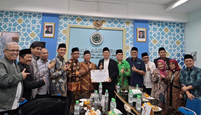 KH Cholil Nafis Resmi Pimpin DSN-MUI Periode 2025–2030