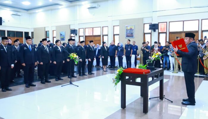 Herman Deru Tuntut Target dan Capaian, 154 Pejabat Pemprov Sumsel Resmi Dilantik