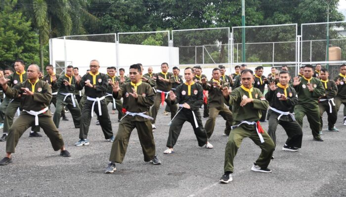 Perkuat Mental dan Disiplin Prajurit, Korem 044/Gapo Gelar UKT Pencak Silat Militer