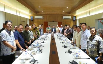 Audensi Taman Kenten, Herman Deru dan Ratu Dewa Matangkan Agenda Pembangunan Kota Palembang