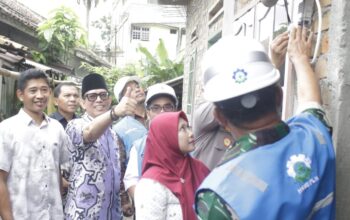 Dukung Program Nasional, Pemkab OKU Salurkan Listrik Gratis ke 575 Rumah Warga