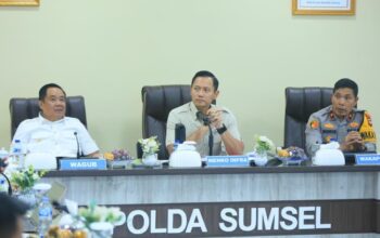 AHY Bahas Penertiban ODOL di Mapolda Sumsel, Jembatan Muara Lawai Jadi Sorotan