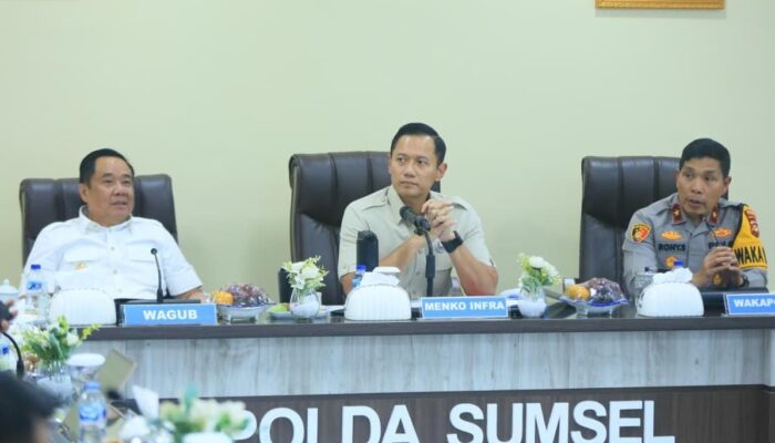 AHY Bahas Penertiban ODOL di Mapolda Sumsel, Jembatan Muara Lawai Jadi Sorotan