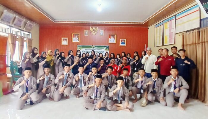 Ponpes Nurul Qomar Palembang Terjunkan Santri P2K ke Desa Sri Tiga Banyuasin