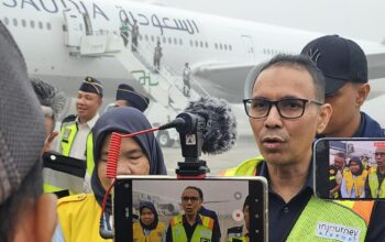 Bandara SMB II Lepas Kloter Pertama Haji 2026, 439 Jemaah Menuju Tanah Suci