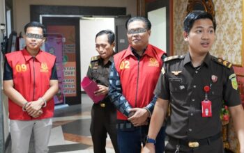 Kejati Sumsel Tahap II-kan Anggota DPRD Muara Enim dan Anaknya dalam Kasus Suap Irigasi