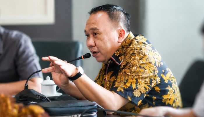 Zulfikar Soroti Penyegelan Parkir Rajawali Village di Palembang: Berapa Tunggakan Pajak, dan Dendanya?