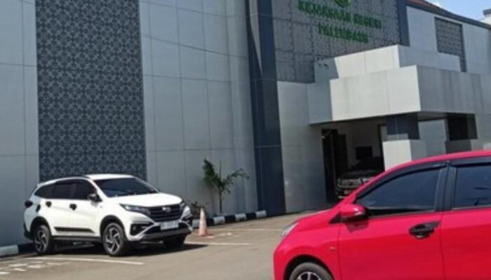 Keterbukaan Kejari Palembang dalam Kasus Lampu Jalan Kikis Kepercayaan Publik
