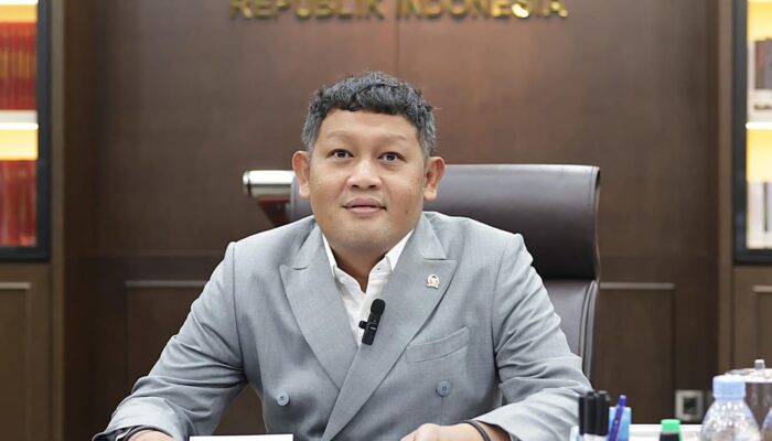 Skandal 387 Honorer Fiktif, DPR Kritik Polisi yang Belum Menahan Tersangka Sekda Lampung Tengah