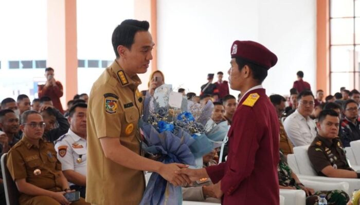 Bupati Muchendi Resmikan MPLS Sekolah Rakyat OKI