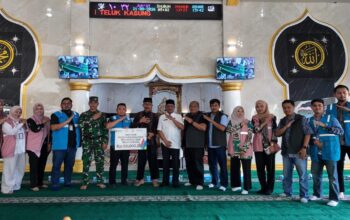PLN Indonesia Power UBP Teluk Sirih Salurkan Bantuan Rp50 Juta untuk Renovasi TPQ Masjid Jami’ Teluk Kabung