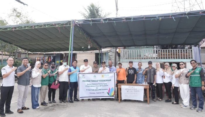 Tanggap Kebencanaan, PLN Indonesia Power UBP Keramasan Salurkan Bantuan bagi Korban Kebakaran di Kertapati
