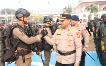 Dukung Pengamanan Papua Tengah, Polda Sumsel Berangkatkan 75 Personel Brimob