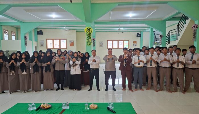 Cegah Kenakalan Remaja, Polsek KSKP Boom Baru Edukasi Santri Nurul Qomar
